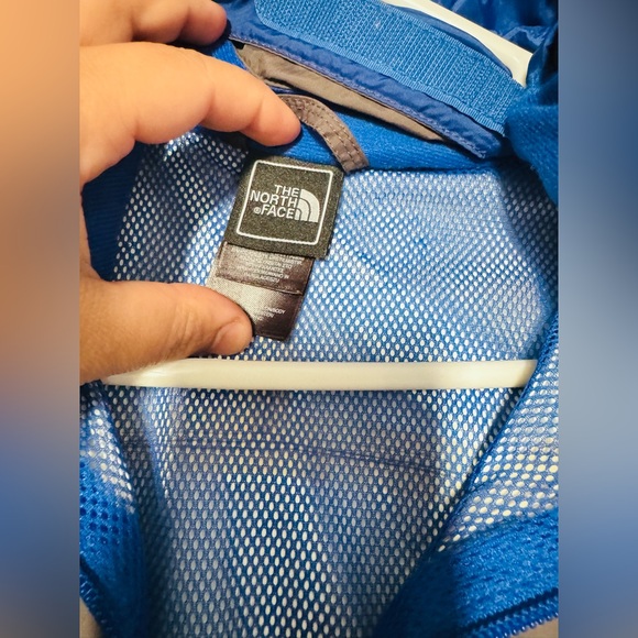 Raincoat - Picture 2 of 5